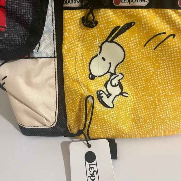 LeSportSac-PEANUTS/Snoopy Voyager Backpack - Picture 6 of 13
